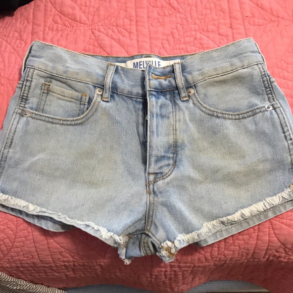 Brandy Melville Pants - Brandy Melville denim shorts